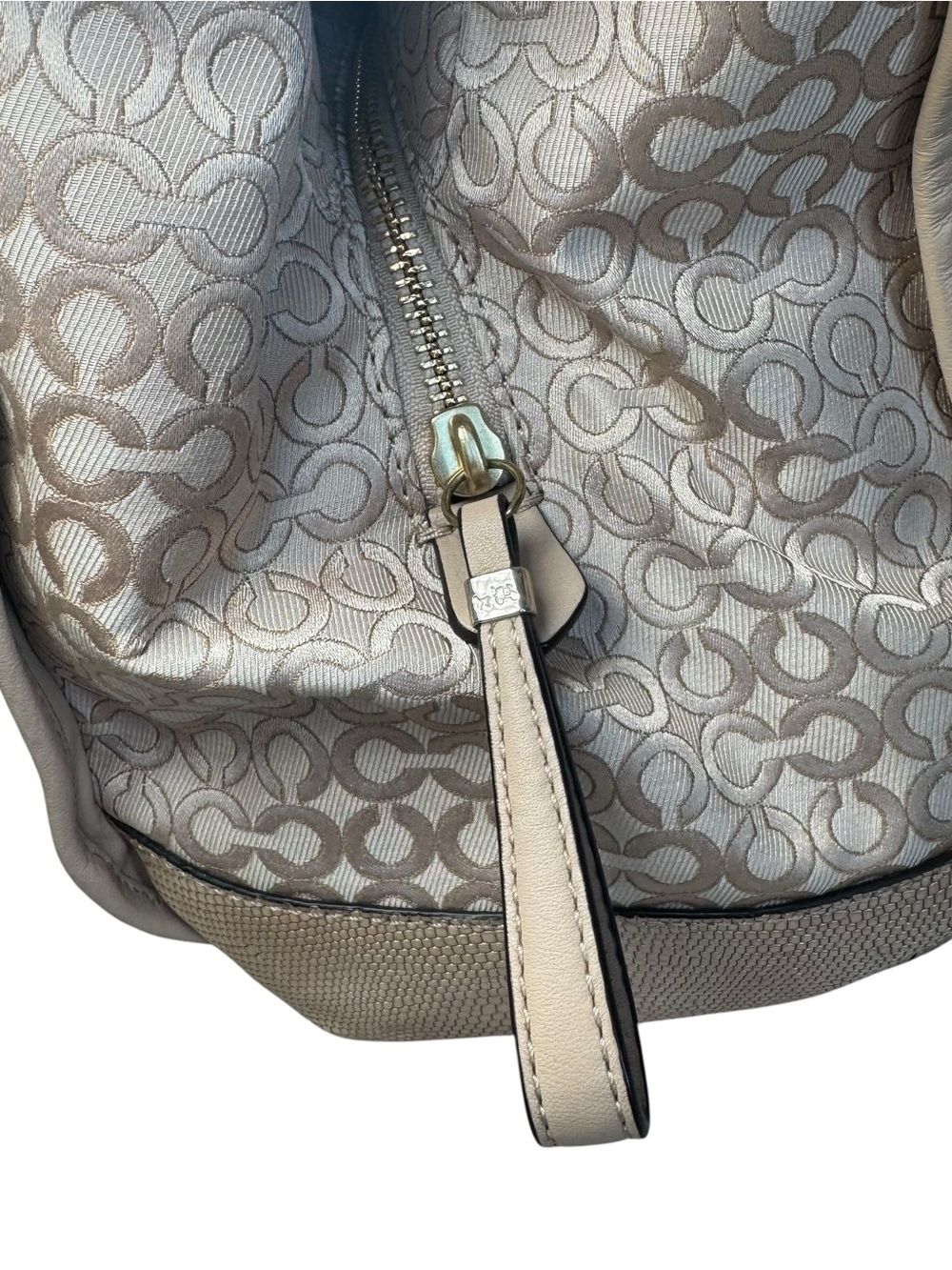 Coach Madison Op Optic Art Pearlescent Small Phoebe 27843 $298 LI/Khaki - Picture 7 of 16